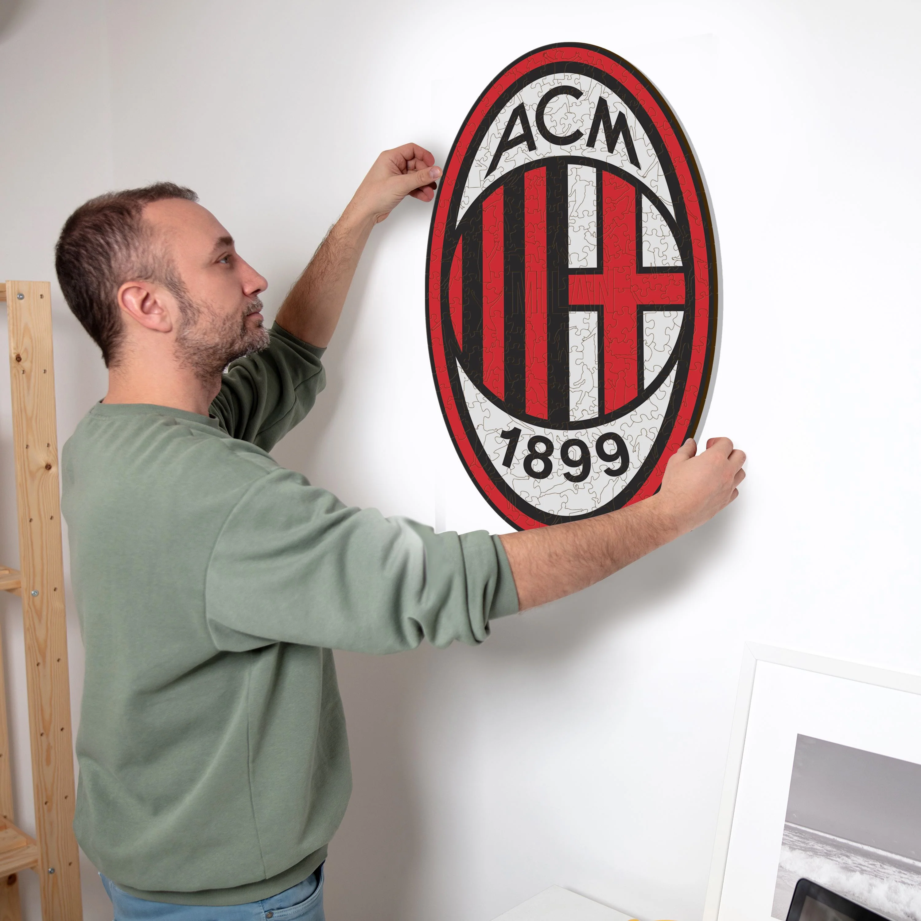 AC Milan® Logo - Wooden Puzzle - Image 5